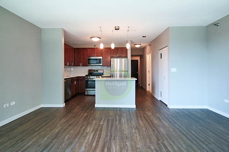 Building Photo - 303 E Ohio St