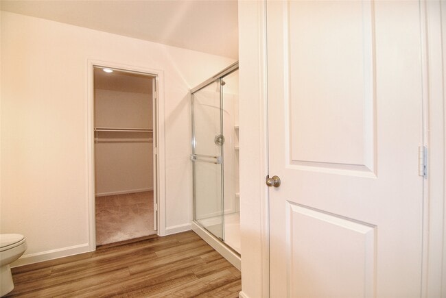 Building Photo - 1052 Water Oak Ln