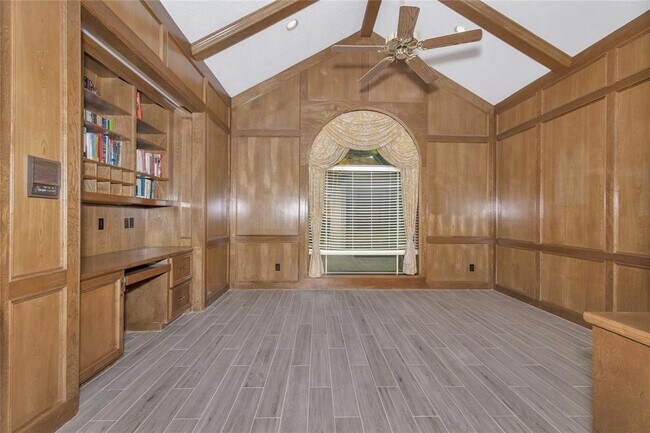 Building Photo - 11771 Quail Creek Dr