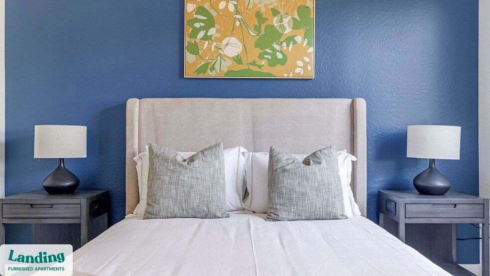 Building Photo - 10000 W Missouri Ave