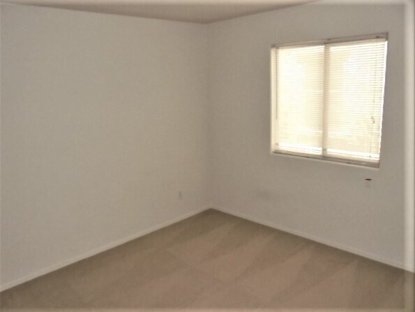 Building Photo - 25850 W Crown King Rd