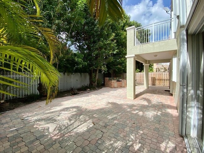 Building Photo - 9457 NW 47th Terrace