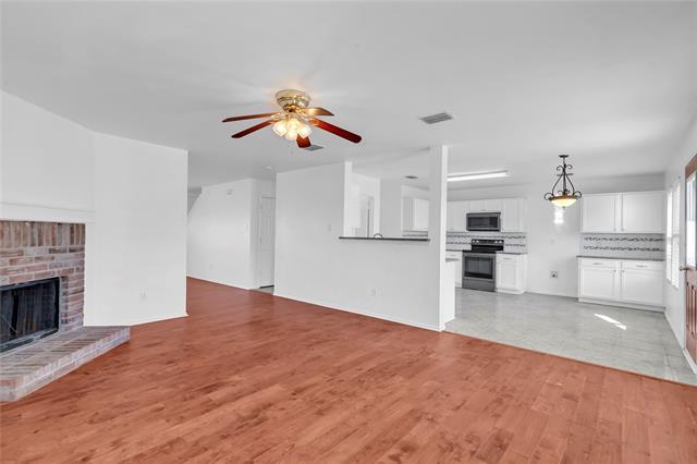 Building Photo - 3206 Lipizzan Dr