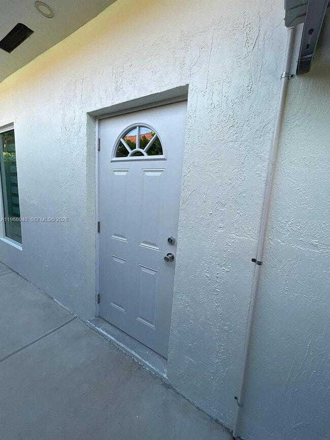 Building Photo - 16520 SW 52nd St