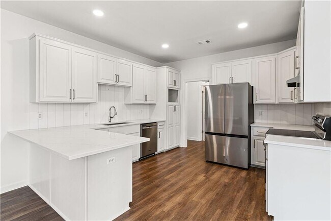 Building Photo - 417 Colley Ln