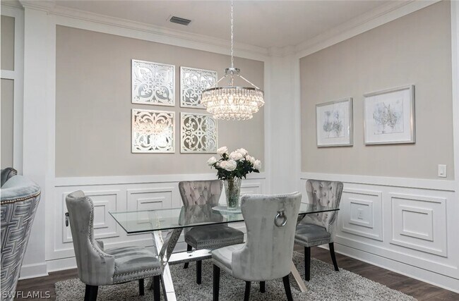 Building Photo - 9451 Montelanico Loop