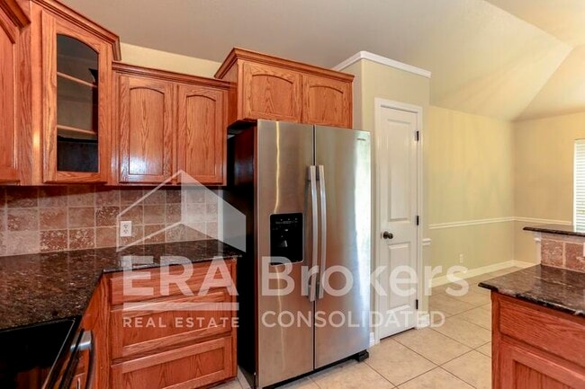 Building Photo - 2013 Drawbridge Dr