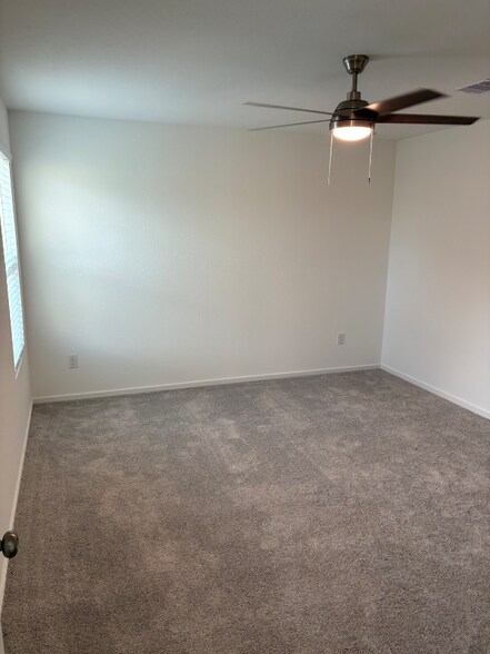 Building Photo - 14844 N Ascot Bnd Cir