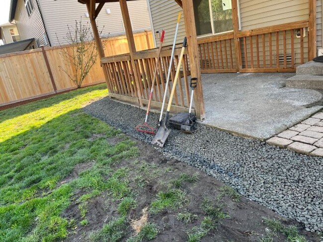 Building Photo - 1458 Brackenridge Ave