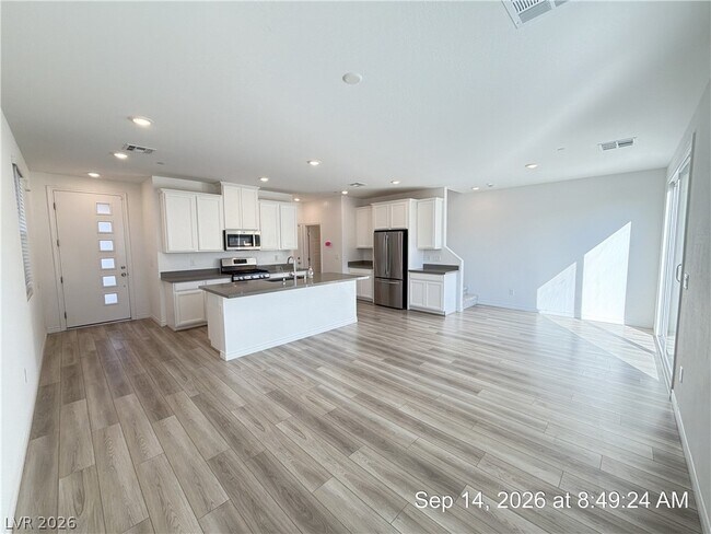 Building Photo - 8856 Flora Run Ave