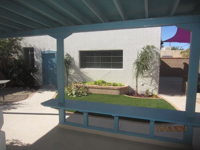 Building Photo - AMAZING 3 BED.  2 BA. ART DECO HOME WAS FULLY REMODELED IN 2021