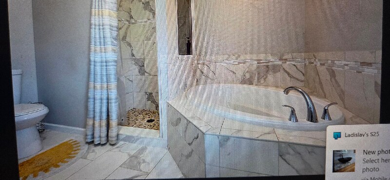 Building Photo - 15-1888-1888 22nd Ave