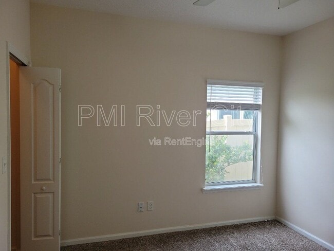 Building Photo - 14283 Big Spring St