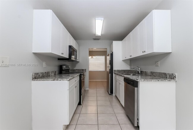 Building Photo - 830 Royal Palm Beach Blvd