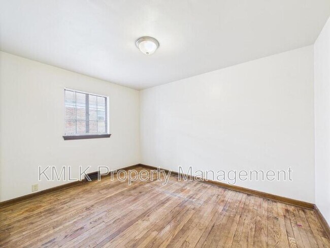 Building Photo - 1119 Copley Rd