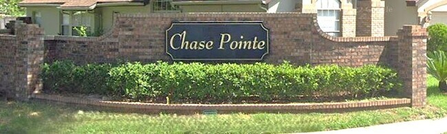 Building Photo - 4-bedroom 2-bathroom house in Chase Grove ...