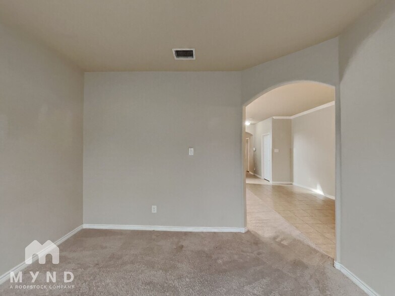 Building Photo - 1417 Castle Creek Dr