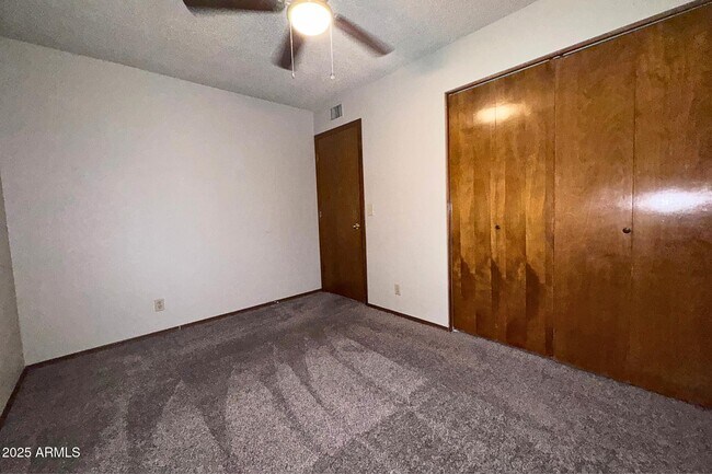 Building Photo - 4401 E Contessa St