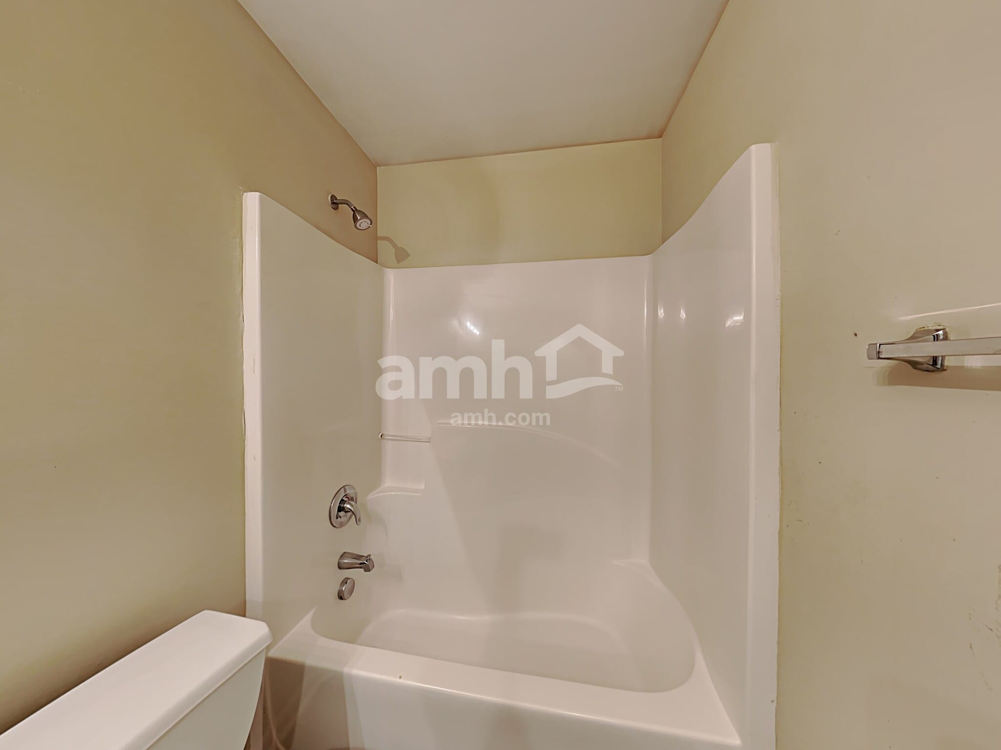 Building Photo - 5145 Chasteal Trail