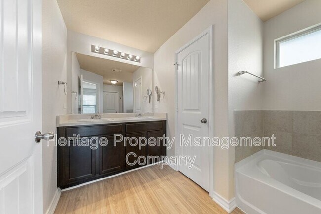 Building Photo - 5923 Overture Dawn