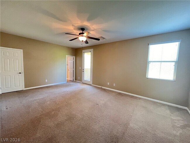 Building Photo - 5547 Fairmeade Way