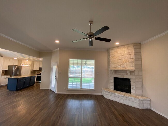 Building Photo - New, Gorgeous 4 bedroom, 3 bathroom home COMING SOON!