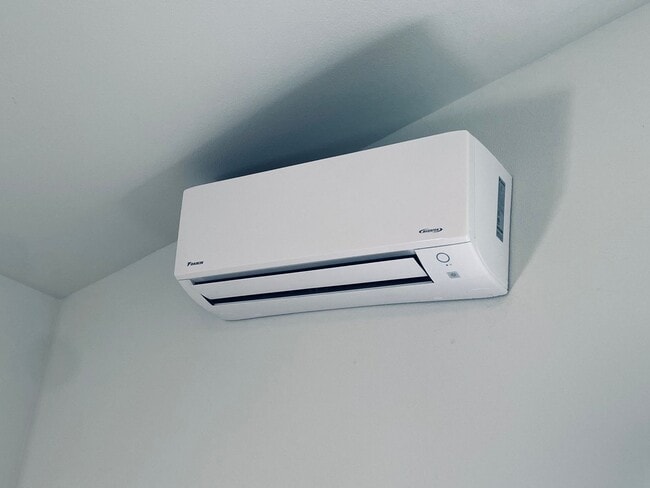 Building Photo - Charming Cottage Living in Granite Falls – By Appointment Only