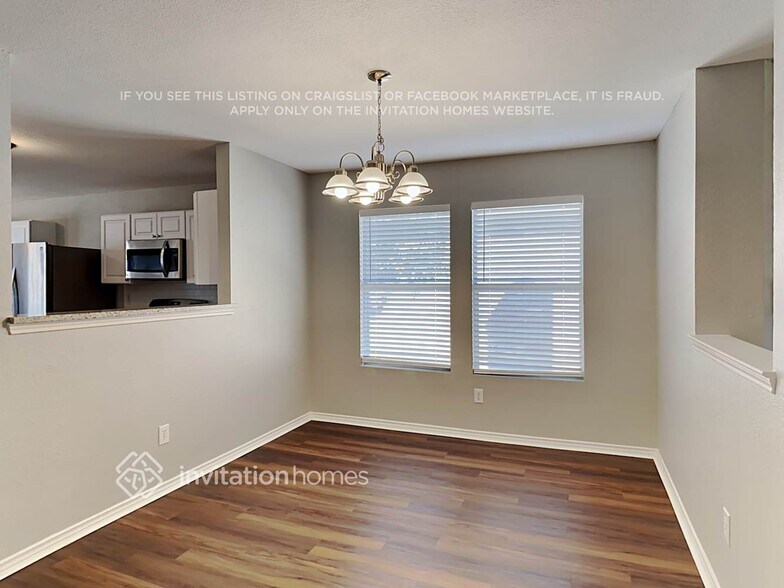 Building Photo - 5401 New Castleton Ln