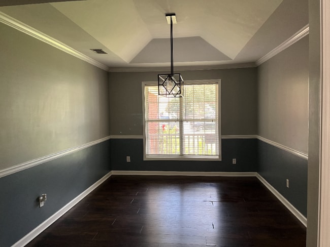 Building Photo - 2582 Oak Bluff Dr