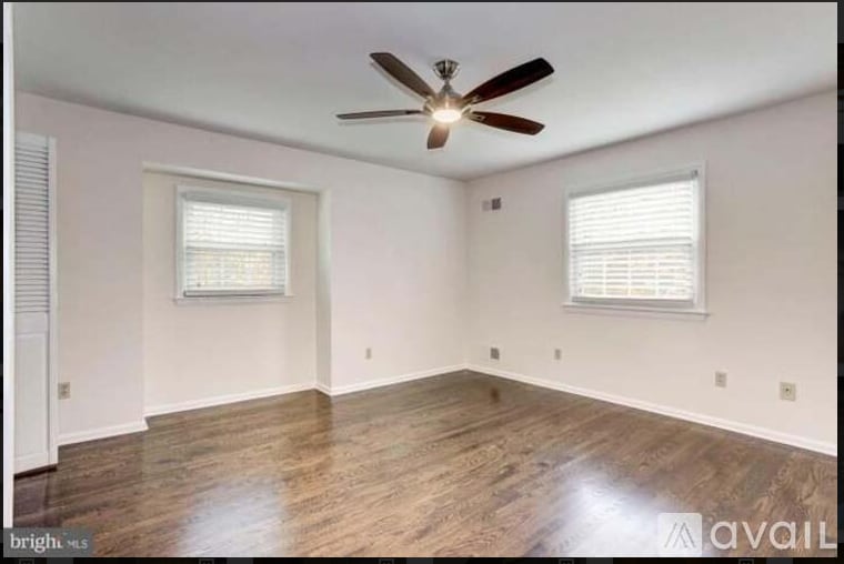 Building Photo - 7110 Ayers Meadow Ln