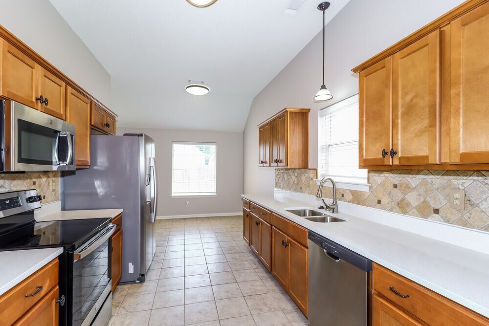 Building Photo - 10247 Morning Hill Dr