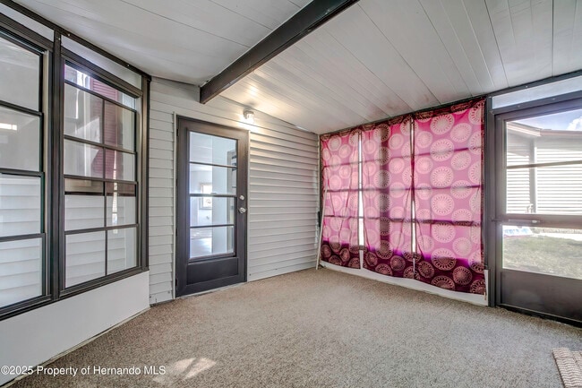 Building Photo - 9298 Grizzly Bear Ln