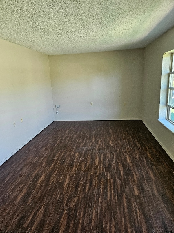 Building Photo - 508 N 6th St