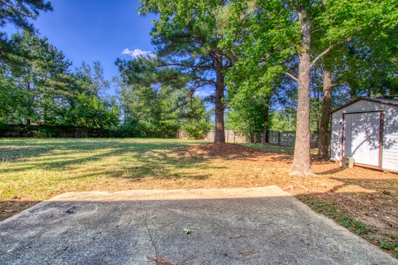 Building Photo - 209 Bayberry Ln