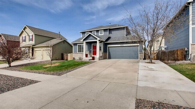 Building Photo - Charming Open Floor Plan Home