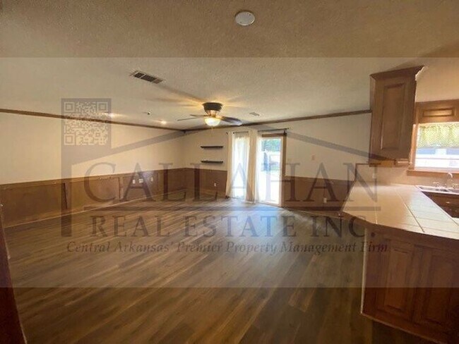 Building Photo - Jacksonville 3 Bedroom Home