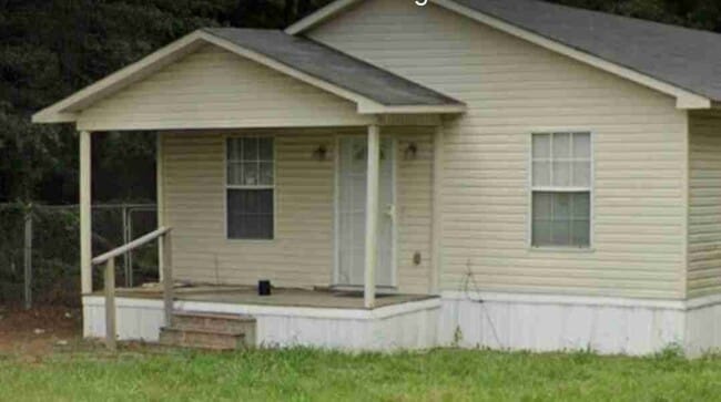 Building Photo - 301 W 39th Ave