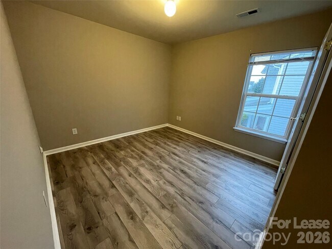 Building Photo - 6632 Centerline Dr