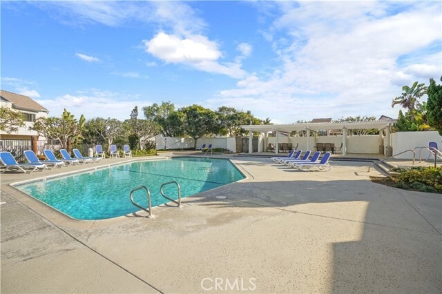 Building Photo - 24035 Vista Corona