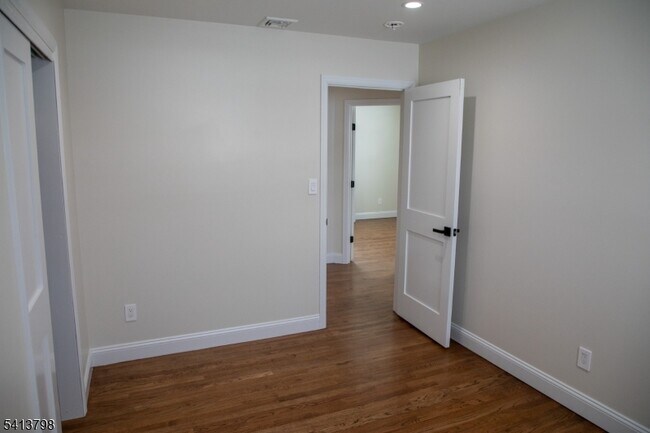 Building Photo - 711 Brooklyn Ave