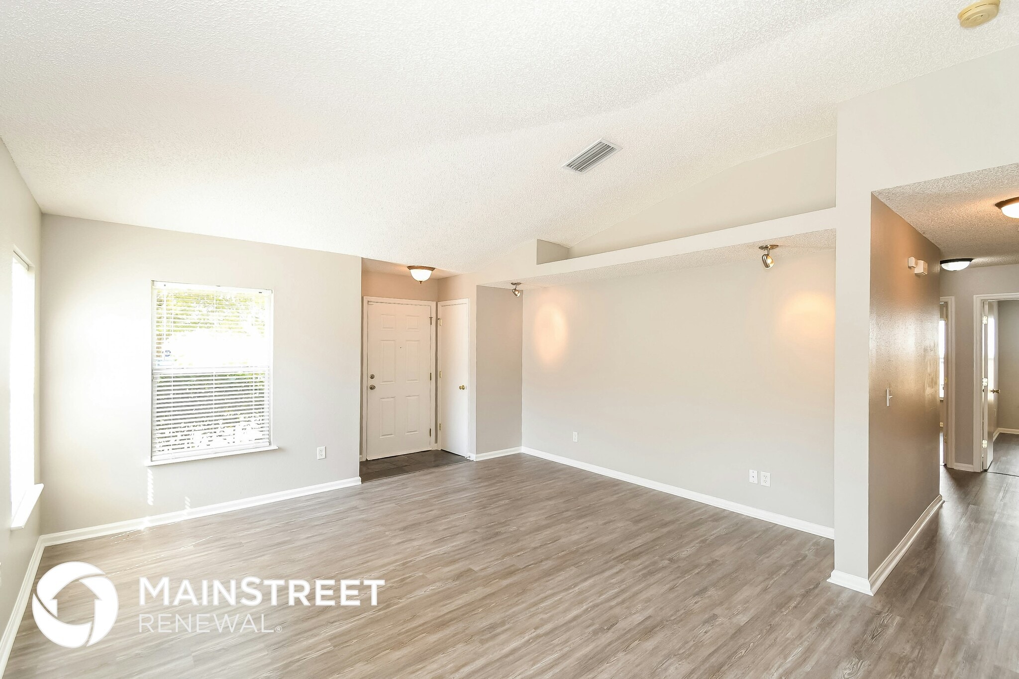 Building Photo - 1228 Spring Creek Ct