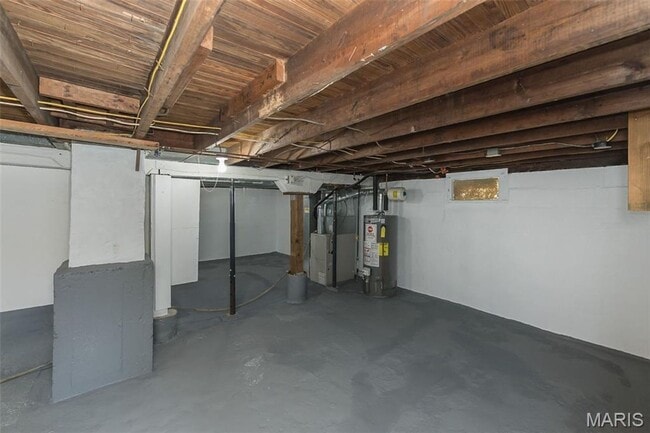 Building Photo - 2252 Dawes Pl
