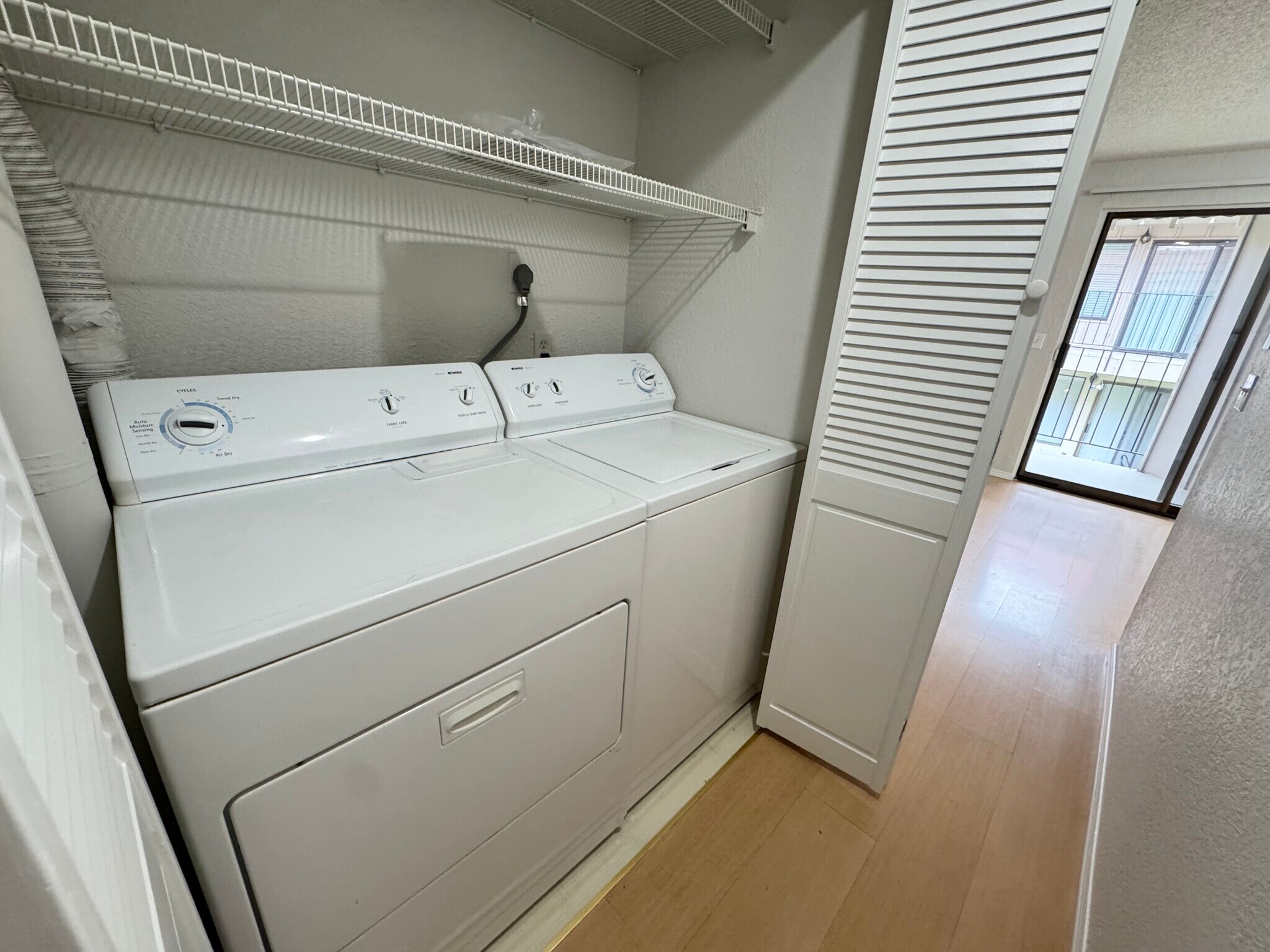 Building Photo - 15705 NE 18th St