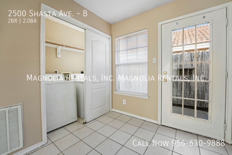 Building Photo - 2500 Shasta Ave W