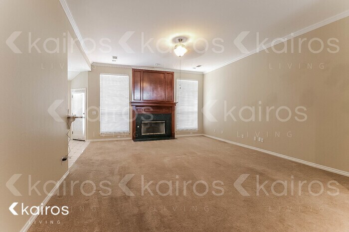 Building Photo - 1320 SW 121st Pl