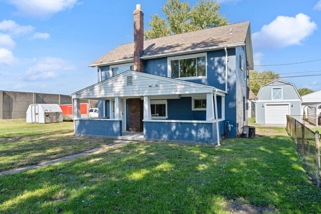 Building Photo - 3021 Old Sellars Rd