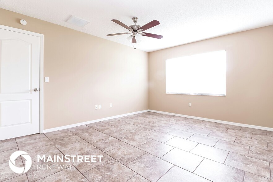 Building Photo - 3284 Lema Dr