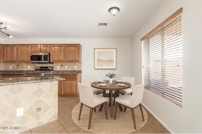 Building Photo - 74 N 224th Ave