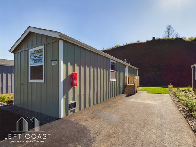 Building Photo - 2368 Salmon River Highway - 1