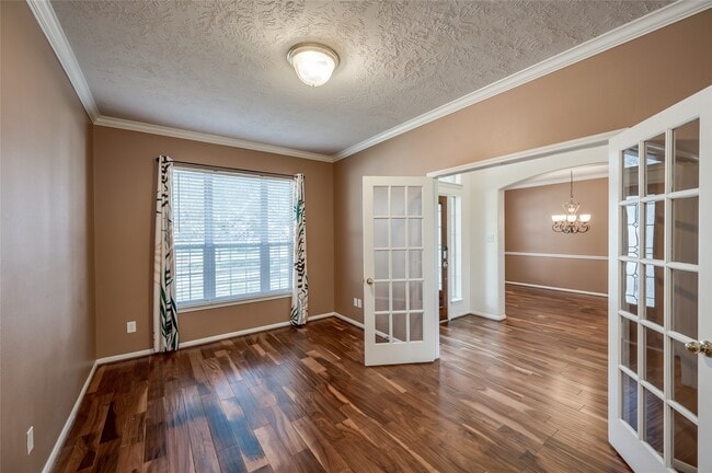 Building Photo - 3402 Caloway Ct